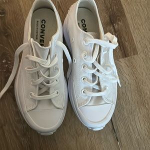 Platform sneakers